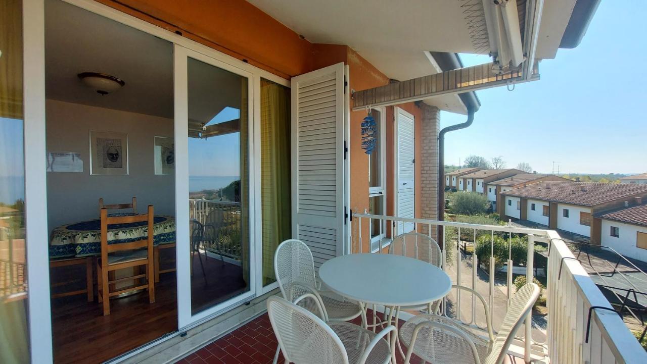 Panoramic Apartment Бардолино Экстерьер фото