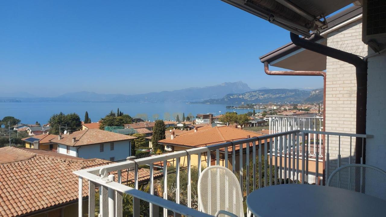 Panoramic Apartment Бардолино Экстерьер фото