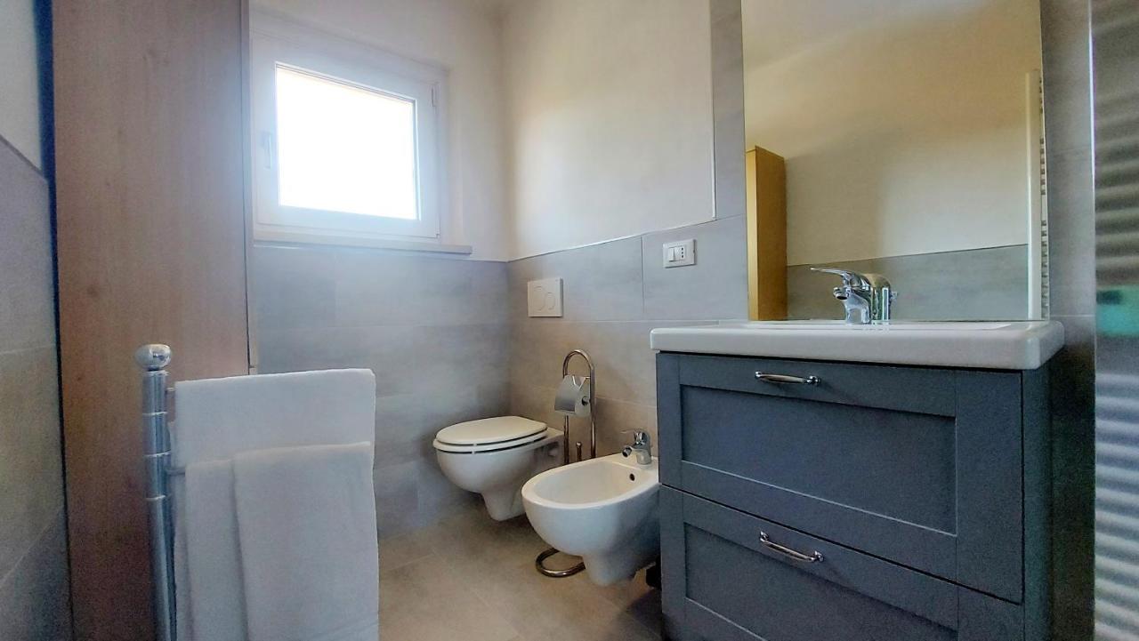 Panoramic Apartment Бардолино Экстерьер фото