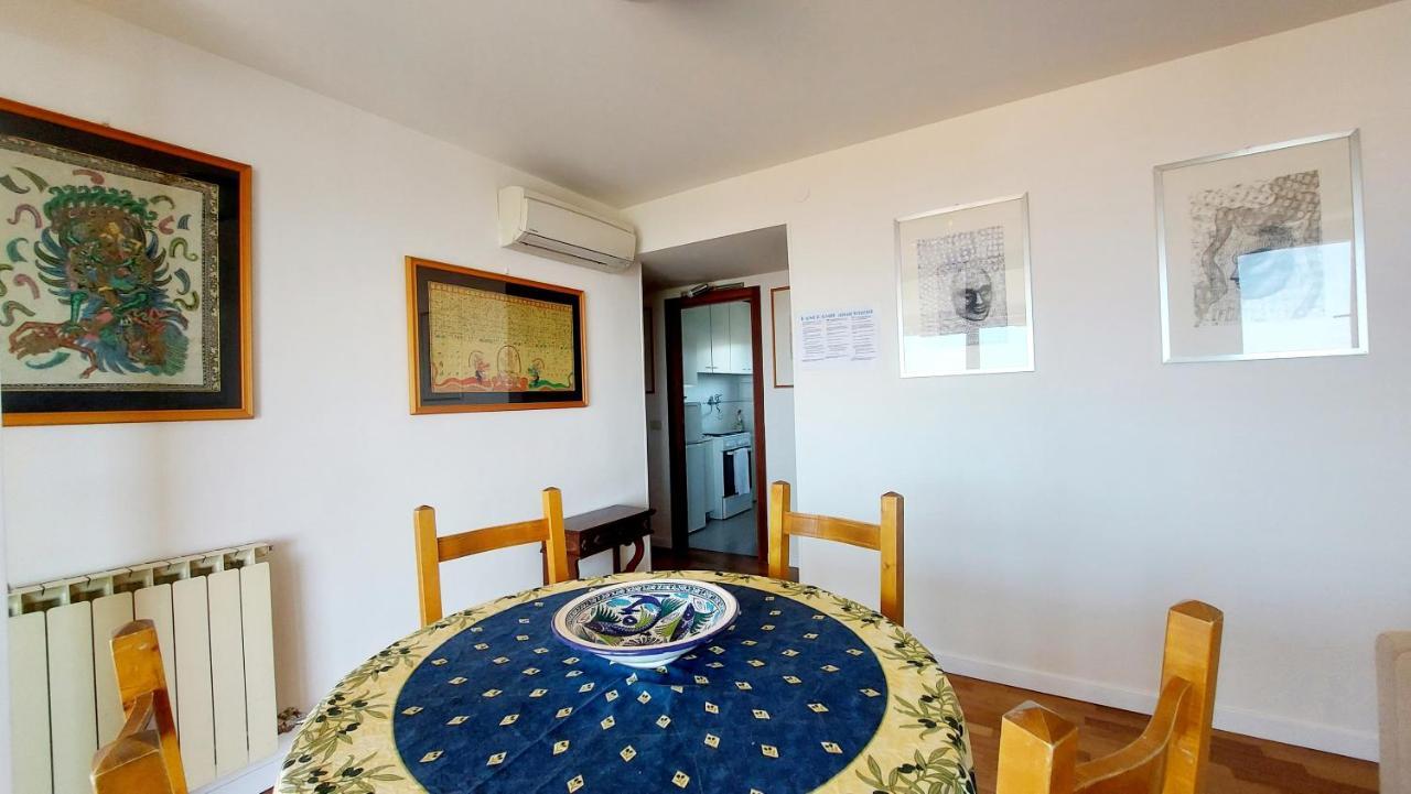 Panoramic Apartment Бардолино Экстерьер фото