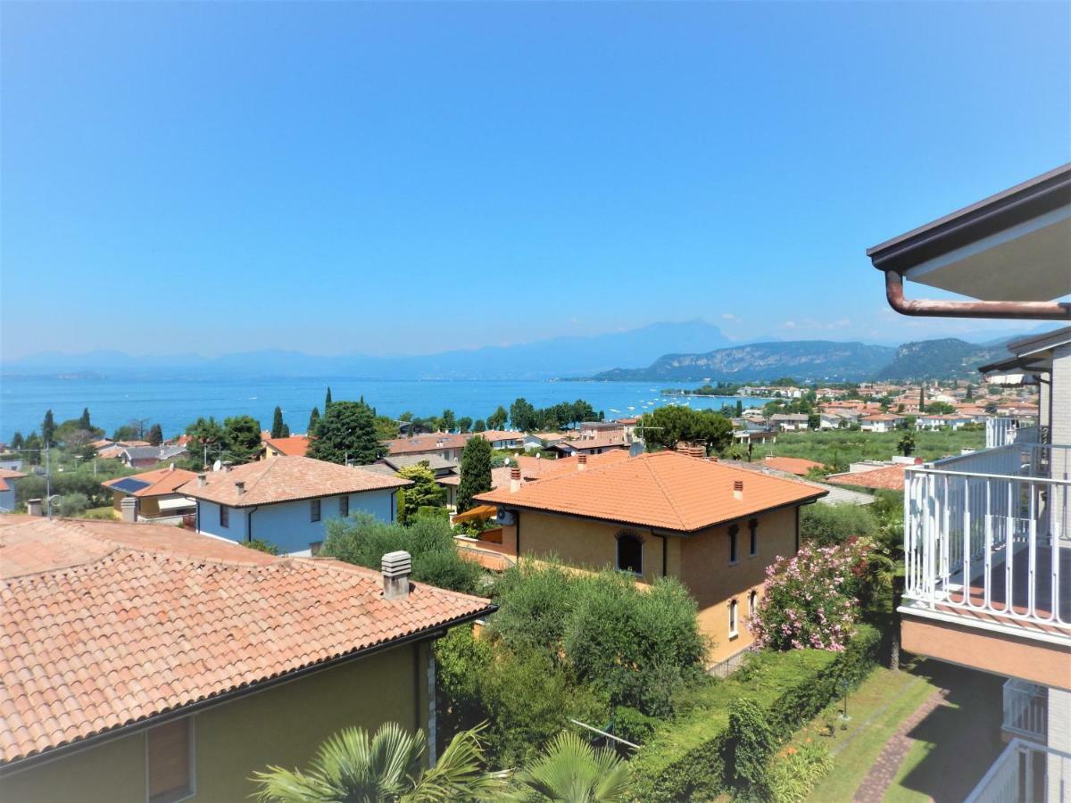 Panoramic Apartment Бардолино Экстерьер фото